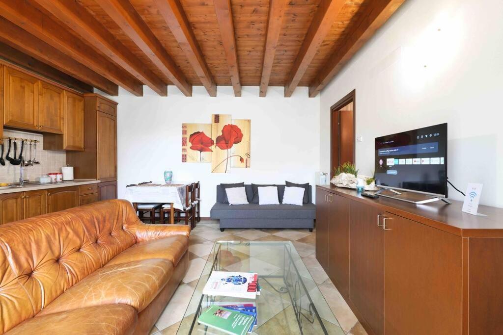 Borgo Di Terzo Bifocale In Centro Storico Check In 24H Fast Wi-Fi Bus 500M Apartment Ngoại thất bức ảnh